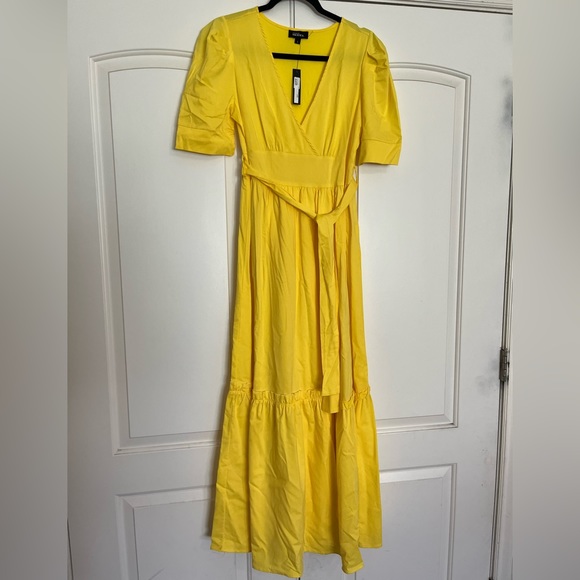 💗 Mock Wrap Dress - Picture 1 of 7